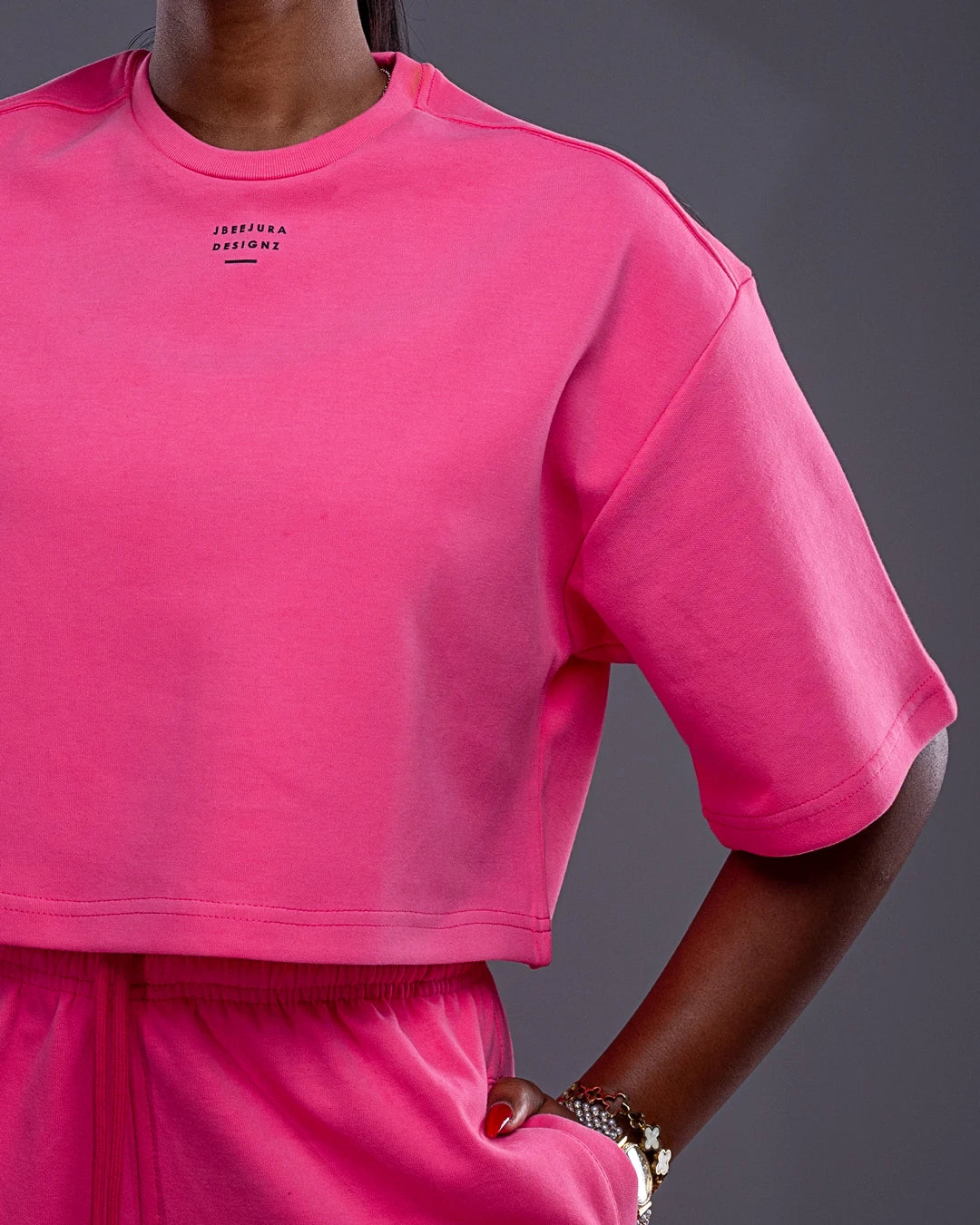 Serene Cropped Tee – Hot Pink