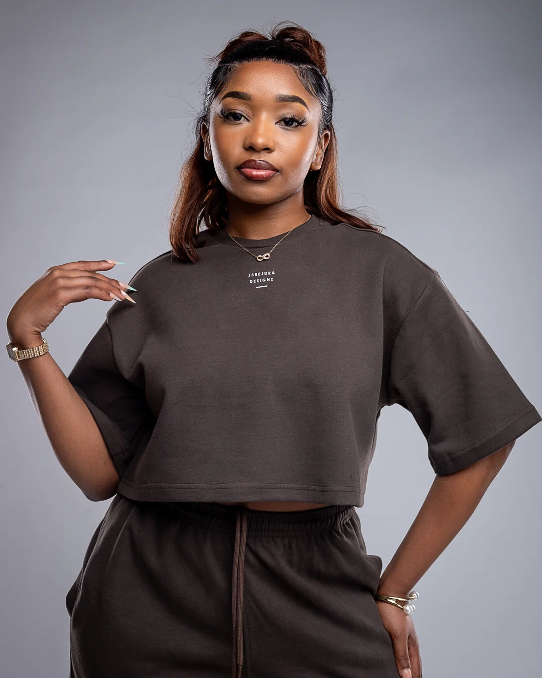 Serene Cropped Tee – Espresso