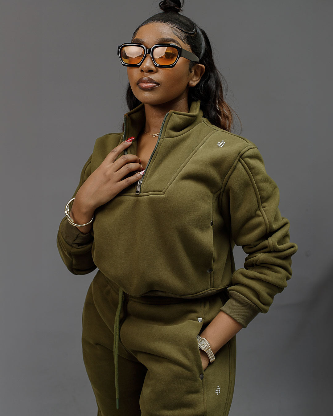 LÛME Quarter Zip Top (Cropped) – Army Green
