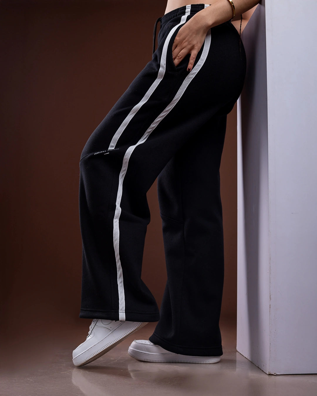 Milestone Cosy Pants - Black (Heavy Velvet Fabric)