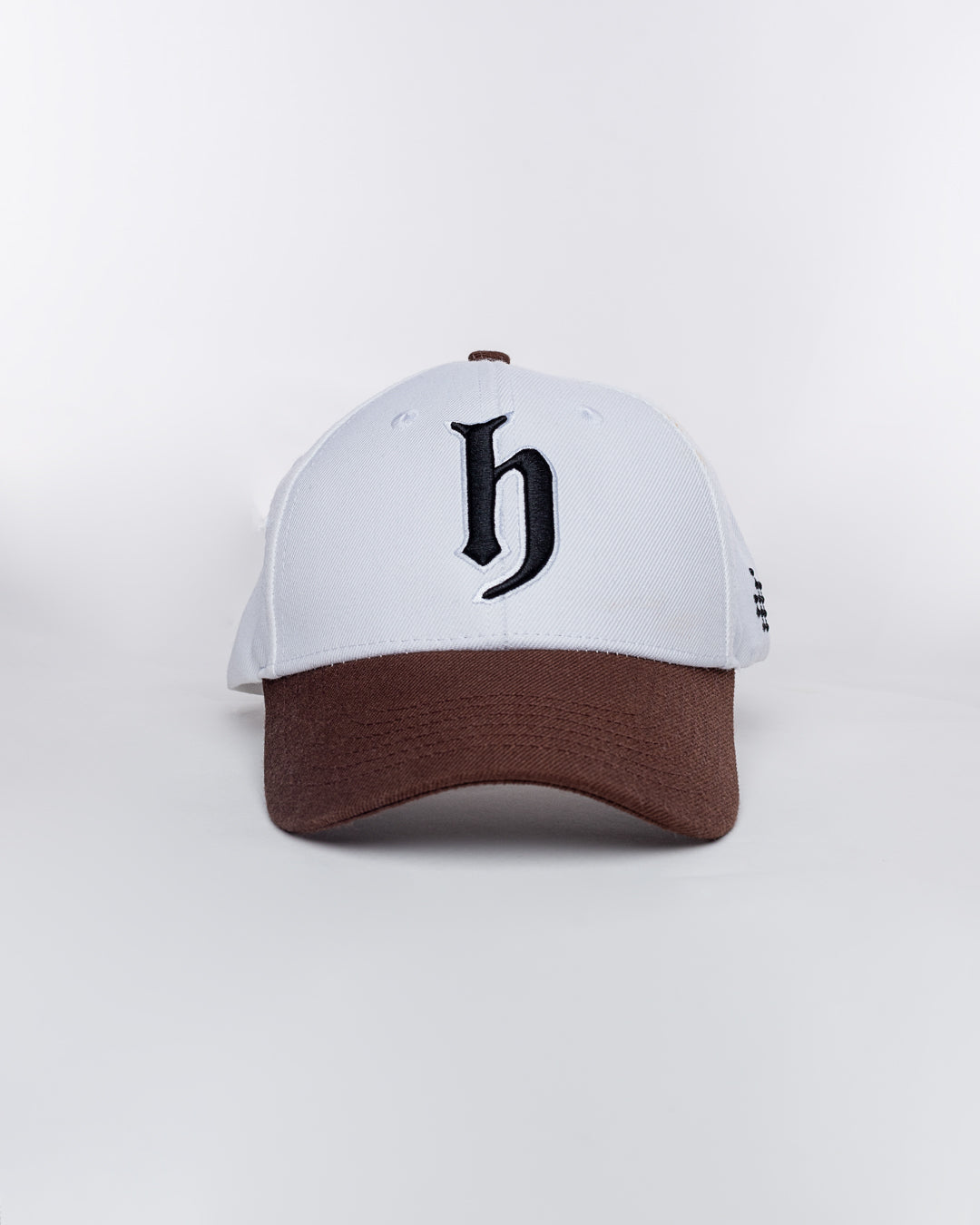 The Classic Day Off Cap - White & Brown